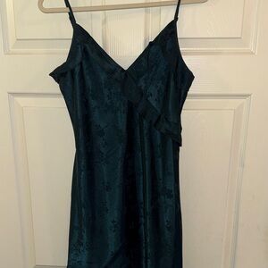Elegant Green Silk Women's Dress